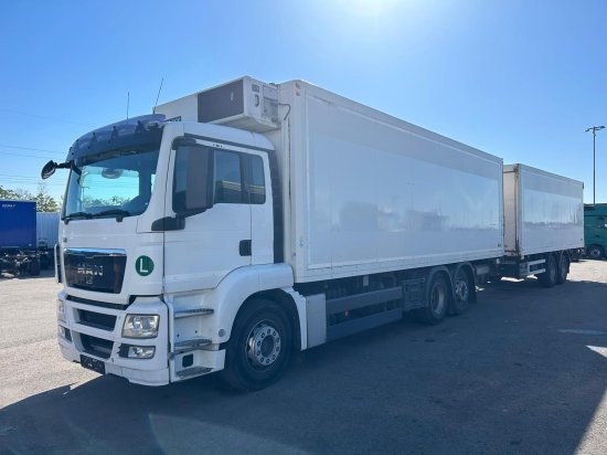 MAN 26.440 6x2-2LL Tiefkühlkoffer ohne Anhänger - Рефрижератор камион: снимка 1 MAN 26.440 6x2-2LL Tiefkühlkoffer ohne Anhänger - Рефрижератор камион: снимка 1