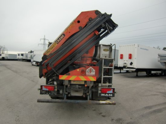 MAN TGA 33.430 6x4 Kipper, Manuel, E4 Palfinger Blatt-Blatt - Самосвал камион: снимка 5 MAN TGA 33.430 6x4 Kipper, Manuel, E4 Palfinger Blatt-Blatt - Самосвал камион: снимка 5