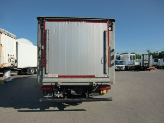 MAN TGS 18.420 Tiertransporter,Euro 6, Manual Seilwinde, el. Ladebordwand Voll Luft - Камион за коне: снимка 5 MAN TGS 18.420 Tiertransporter,Euro 6, Manual Seilwinde, el. Ladebordwand Voll Luft - Камион за коне: снимка 5