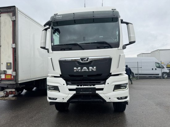 MAN TGS 33.510 BL 6x4, Intarder, Holztransporter, LIV 120Z - Камион за дърва, Камион с кран: снимка 2 MAN TGS 33.510 BL 6x4, Intarder, Holztransporter, LIV 120Z - Камион за дърва, Камион с кран: снимка 2