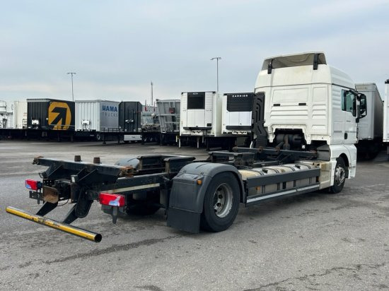 MAN TGX 18.460 XLX, 4x2, Euro 6, Standklima - Контейнеровоз/ Сменна каросерия камион: снимка 4 MAN TGX 18.460 XLX, 4x2, Euro 6, Standklima - Контейнеровоз/ Сменна каросерия камион: снимка 4