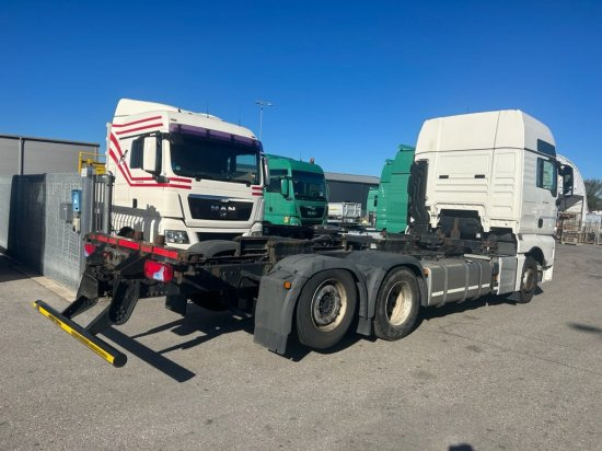 MAN TGX 26.440 BDF, XXL, Retarder, Automatik, E6, Liftachse, Motorschaden, Kurbelwellenschaden - Контейнеровоз/ Сменна каросерия камион: снимка 4 MAN TGX 26.440 BDF, XXL, Retarder, Automatik, E6, Liftachse, Motorschaden, Kurbelwellenschaden - Контейнеровоз/ Сменна каросерия камион: снимка 4
