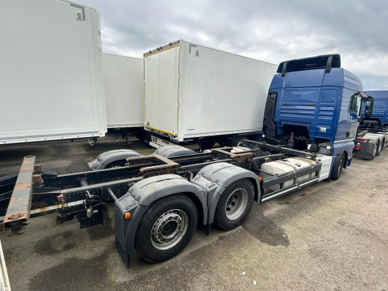 MAN TGX 26.440 XLX 6x2 Liftachse, Euro 6, Motorschaden - Контейнеровоз/ Сменна каросерия камион: снимка 2 MAN TGX 26.440 XLX 6x2 Liftachse, Euro 6, Motorschaden - Контейнеровоз/ Сменна каросерия камион: снимка 2