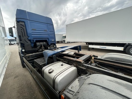MAN TGX 26.440 XLX 6x2 Liftachse, Euro 6, Retarder, Motorschaden - Контейнеровоз/ Сменна каросерия камион: снимка 5 MAN TGX 26.440 XLX 6x2 Liftachse, Euro 6, Retarder, Motorschaden - Контейнеровоз/ Сменна каросерия камион: снимка 5