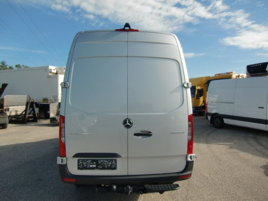 Mercedes-Benz Sprinter 319 CDI Standard, el.Schiebetür ,Exportpreis ohne Nova - Товарен бус: снимка 5 Mercedes-Benz Sprinter 319 CDI Standard, el.Schiebetür ,Exportpreis ohne Nova - Товарен бус: снимка 5