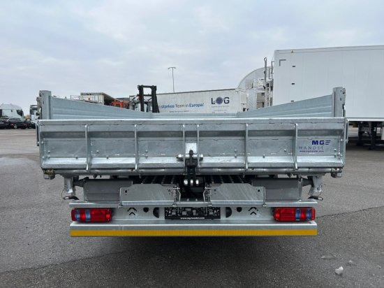 Möslein Tandemkipper-Tieflader, 3 Seitenkipper mit Einschubrampen - Нискорамна площадка ремарке: снимка 4 Möslein Tandemkipper-Tieflader, 3 Seitenkipper mit Einschubrampen - Нискорамна площадка ремарке: снимка 4