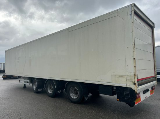 Затворена каросерия полуремарке Pacton TRD 345, 3-Achs Rollboden, Kofferauflieger, Förderband, 2xLenkachse!: снимка 7