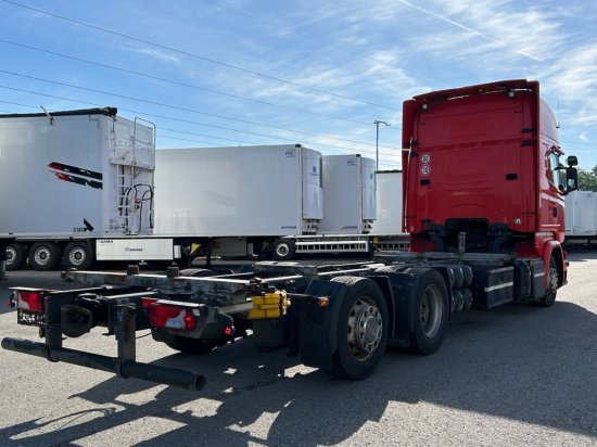 Scania R410 6x2 Topline, BDF, E6, Automatik, Redarter, Standklima, Liftachse - Контейнеровоз/ Сменна каросерия камион: снимка 5 Scania R410 6x2 Topline, BDF, E6, Automatik, Redarter, Standklima, Liftachse - Контейнеровоз/ Сменна каросерия камион: снимка 5