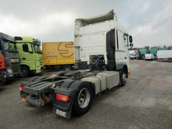DAF XF 106.460 SC, Automatik, Retarder - Влекач: снимка 4 DAF XF 106.460 SC, Automatik, Retarder - Влекач: снимка 4