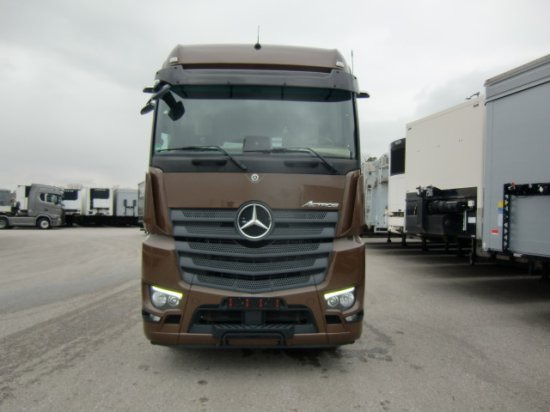 Mercedes-Benz Actros 1848 Gigaspace, Retarder, Standklima Retarder, Mirrow Cam - Влекач: снимка 2 Mercedes-Benz Actros 1848 Gigaspace, Retarder, Standklima Retarder, Mirrow Cam - Влекач: снимка 2
