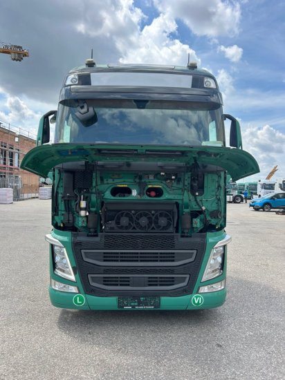 Volvo FH 13.500, XL Standklima, Retarder, Alufelgen - Влекач: снимка 3 Volvo FH 13.500, XL Standklima, Retarder, Alufelgen - Влекач: снимка 3