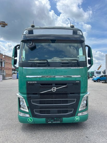 Volvo FH 13.500, XL Standklima, Retarder, Alufelgen - Влекач: снимка 2 Volvo FH 13.500, XL Standklima, Retarder, Alufelgen - Влекач: снимка 2