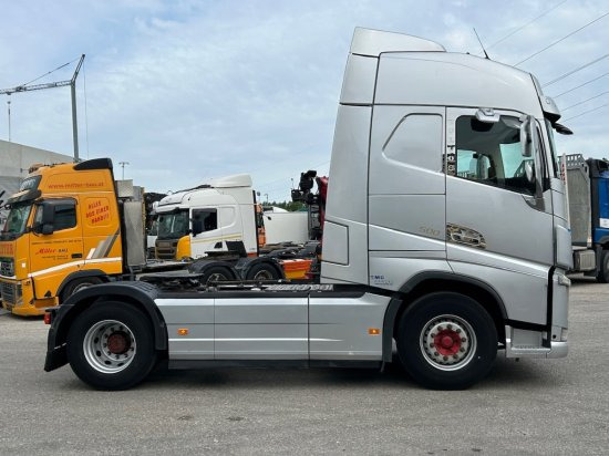 Volvo FH 500, E6, Voll-Luft, I-Shift, VEB+, Standklima, Schubbodenhydraulik - Влекач: снимка 4 Volvo FH 500, E6, Voll-Luft, I-Shift, VEB+, Standklima, Schubbodenhydraulik - Влекач: снимка 4