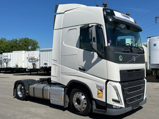 Volvo FH 500 XL, Alufelgen, Standklima, Voll-Luft - Влекач: снимка 3 Volvo FH 500 XL, Alufelgen, Standklima, Voll-Luft - Влекач: снимка 3