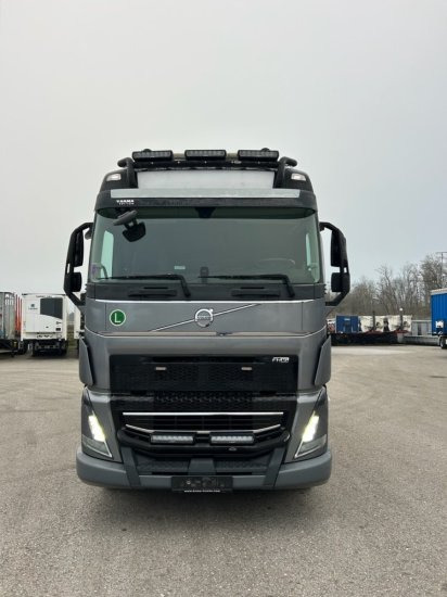 Volvo FH 16 650 6x4 Langholzzug + Doll M2K-9L Nachläufer mit Palfinger Epsilon S260C96, I-Shift, Retarder, - Камион за дърва, Камион с кран: снимка 2 Volvo FH 16 650 6x4 Langholzzug + Doll M2K-9L Nachläufer mit Palfinger Epsilon S260C96, I-Shift, Retarder, - Камион за дърва, Камион с кран: снимка 2
