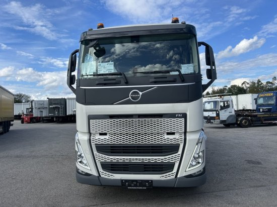 Volvo FH 500 3-Seiten Meiller Kipper mit Palfinger PK22002EH, Retarder, - Самосвал камион: снимка 2 Volvo FH 500 3-Seiten Meiller Kipper mit Palfinger PK22002EH, Retarder, - Самосвал камион: снимка 2