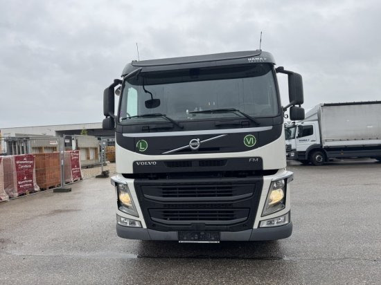 Volvo FM 420, Schlafkabine Koffer mit Ladebordwand - Камион фургон: снимка 2 Volvo FM 420, Schlafkabine Koffer mit Ladebordwand - Камион фургон: снимка 2