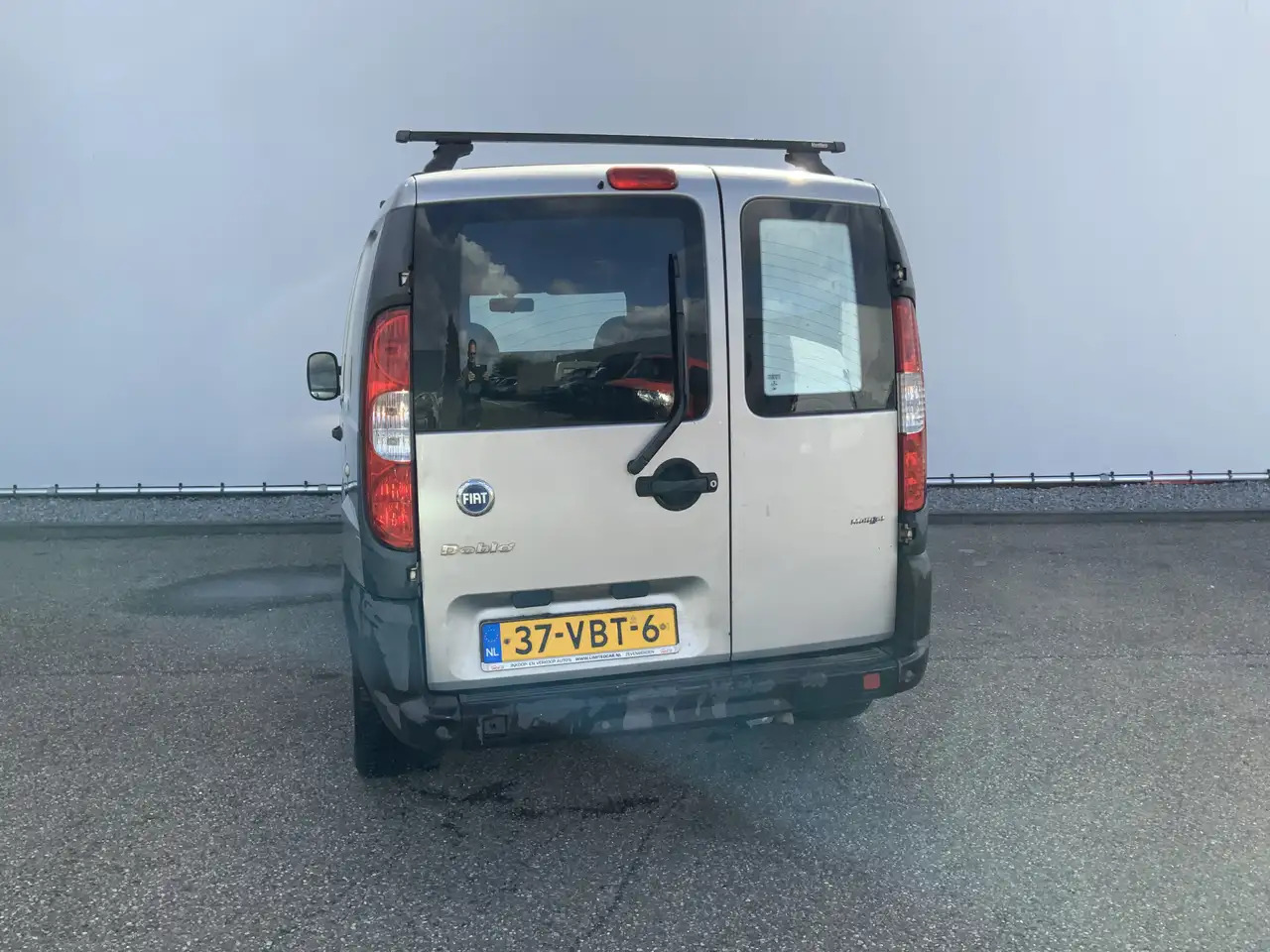 Fiat Doblo 1.3 MultiJet Basis Marge Geen BTW Export - Малък ван: снимка 2 Fiat Doblo 1.3 MultiJet Basis Marge Geen BTW Export - Малък ван: снимка 2