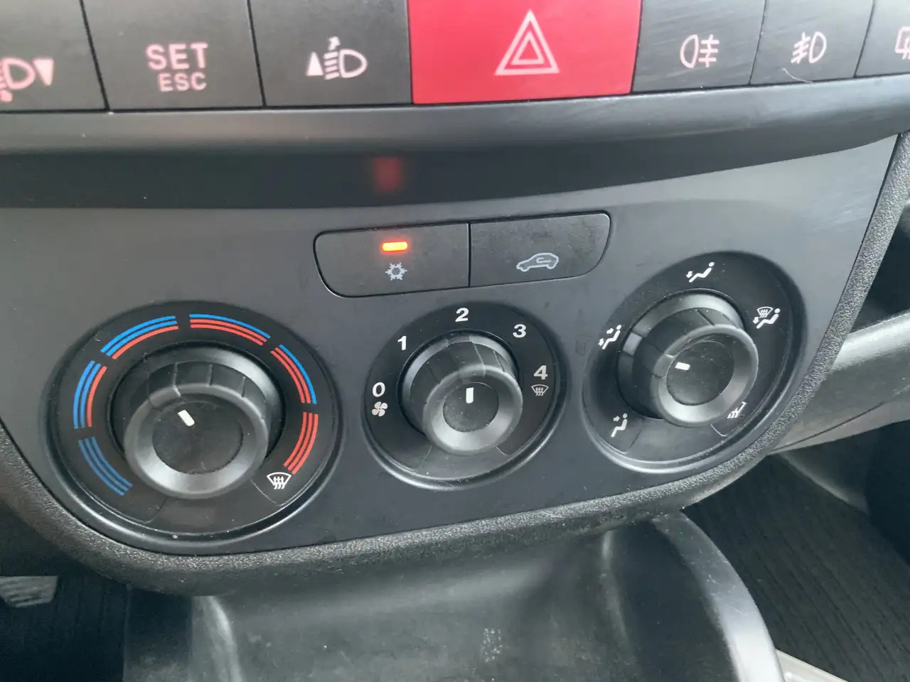 Fiat Doblo Cargo 1.6 MultiJet SX Maxi Airco Trekhaak 1300 kg - Малък ван: снимка 5 Fiat Doblo Cargo 1.6 MultiJet SX Maxi Airco Trekhaak 1300 kg - Малък ван: снимка 5