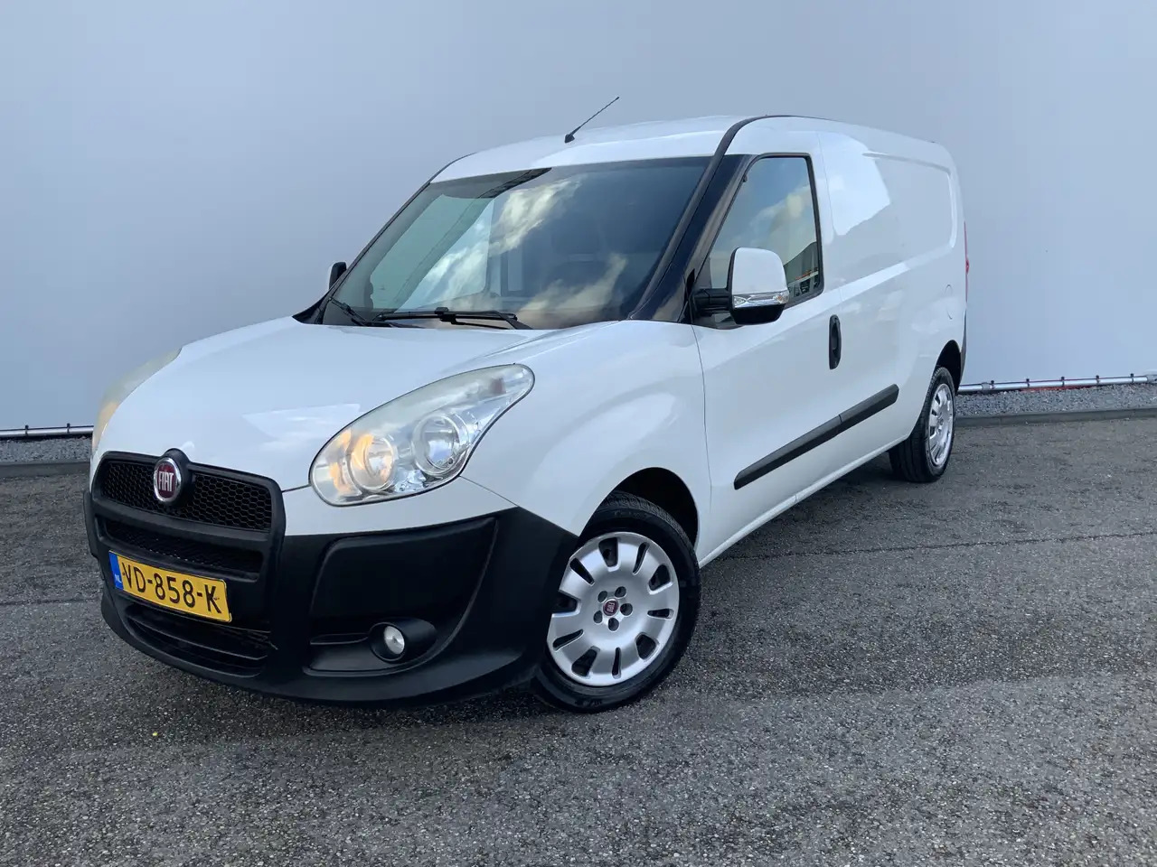 Fiat Doblo Cargo 1.6 MultiJet SX Maxi Airco Trekhaak 1300 kg - Малък ван: снимка 1 Fiat Doblo Cargo 1.6 MultiJet SX Maxi Airco Trekhaak 1300 kg - Малък ван: снимка 1