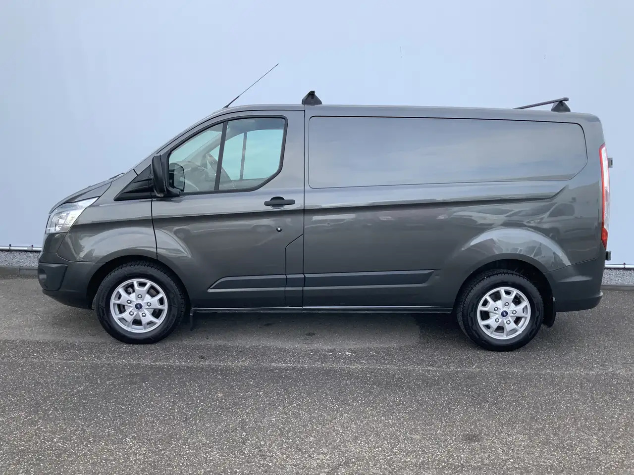 Ford Transit Custom 270 2.2 TDCI L1H1 Trend Airco Camera Cruise Dakdra - Малък ван: снимка 3 Ford Transit Custom 270 2.2 TDCI L1H1 Trend Airco Camera Cruise Dakdra - Малък ван: снимка 3