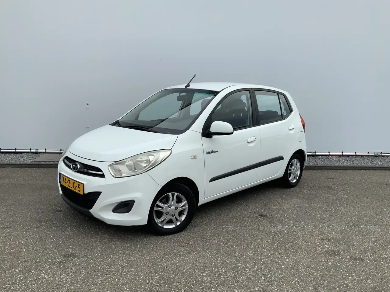 Hyundai i10 1.0 Pro 54083 KM! Airco, Lichtmetalen Wielen! - Хечбек: снимка 1 Hyundai i10 1.0 Pro 54083 KM! Airco, Lichtmetalen Wielen! - Хечбек: снимка 1