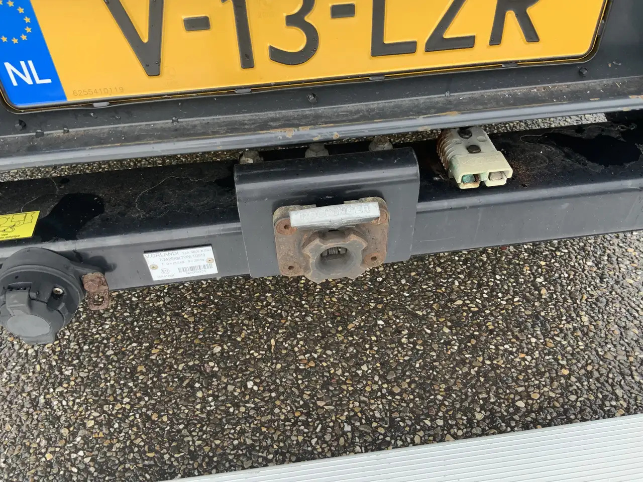 Iveco Daily 35C14 2.3 375 Pick Up & LaadLift Airco Navi Trekha - Бордови бус: снимка 5 Iveco Daily 35C14 2.3 375 Pick Up & LaadLift Airco Navi Trekha - Бордови бус: снимка 5