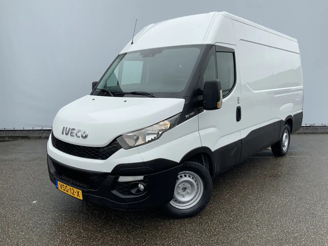Iveco Daily 35S13V 2.3 352 H2 L3 Airco 3 Zits Opstap Euro 5 - Товарен бус: снимка 1 Iveco Daily 35S13V 2.3 352 H2 L3 Airco 3 Zits Opstap Euro 5 - Товарен бус: снимка 1
