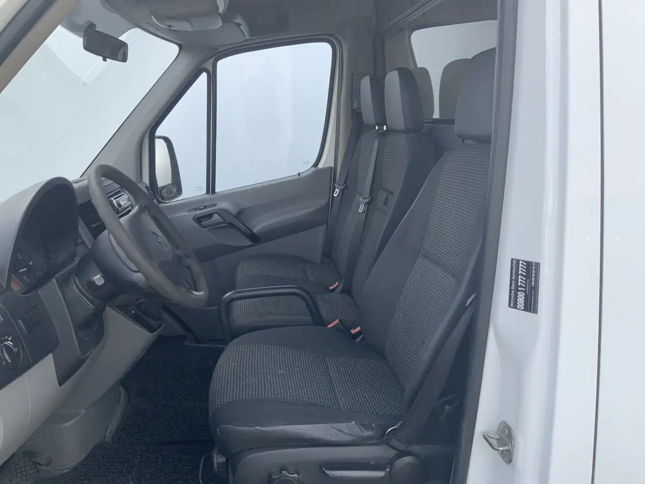 Mercedes-Benz Sprinter 211 2.2 CDI 366 L2 H1 Automaat 3 Zits Side Bar Tre - Товарен бус: снимка 4 Mercedes-Benz Sprinter 211 2.2 CDI 366 L2 H1 Automaat 3 Zits Side Bar Tre - Товарен бус: снимка 4