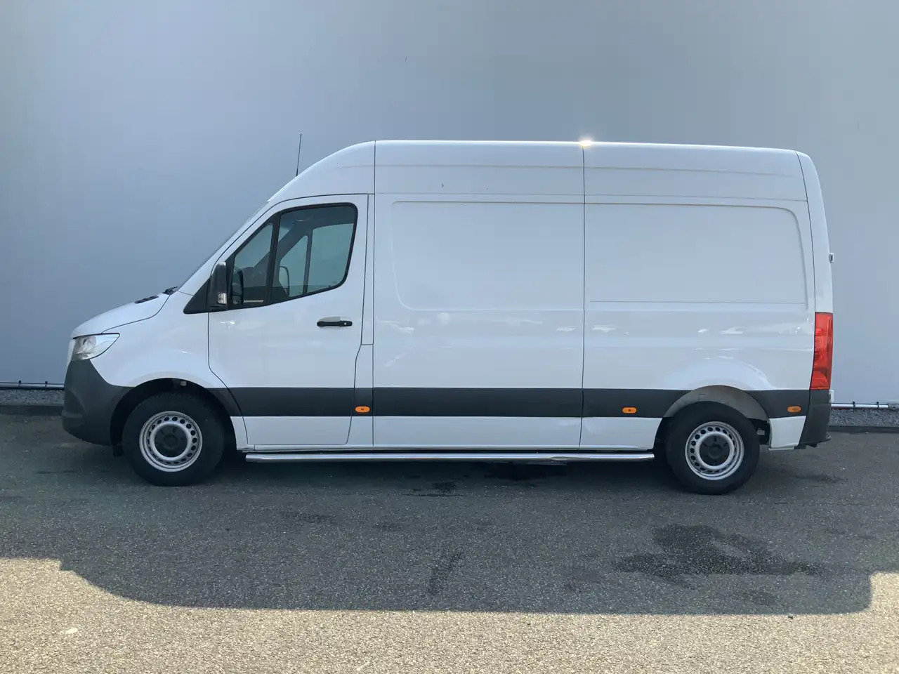 Mercedes-Benz Sprinter 311 2.2 CDI L2H2 Automaat Airco 3 Zits 2000 kg Sid - Товарен бус: снимка 3 Mercedes-Benz Sprinter 311 2.2 CDI L2H2 Automaat Airco 3 Zits 2000 kg Sid - Товарен бус: снимка 3