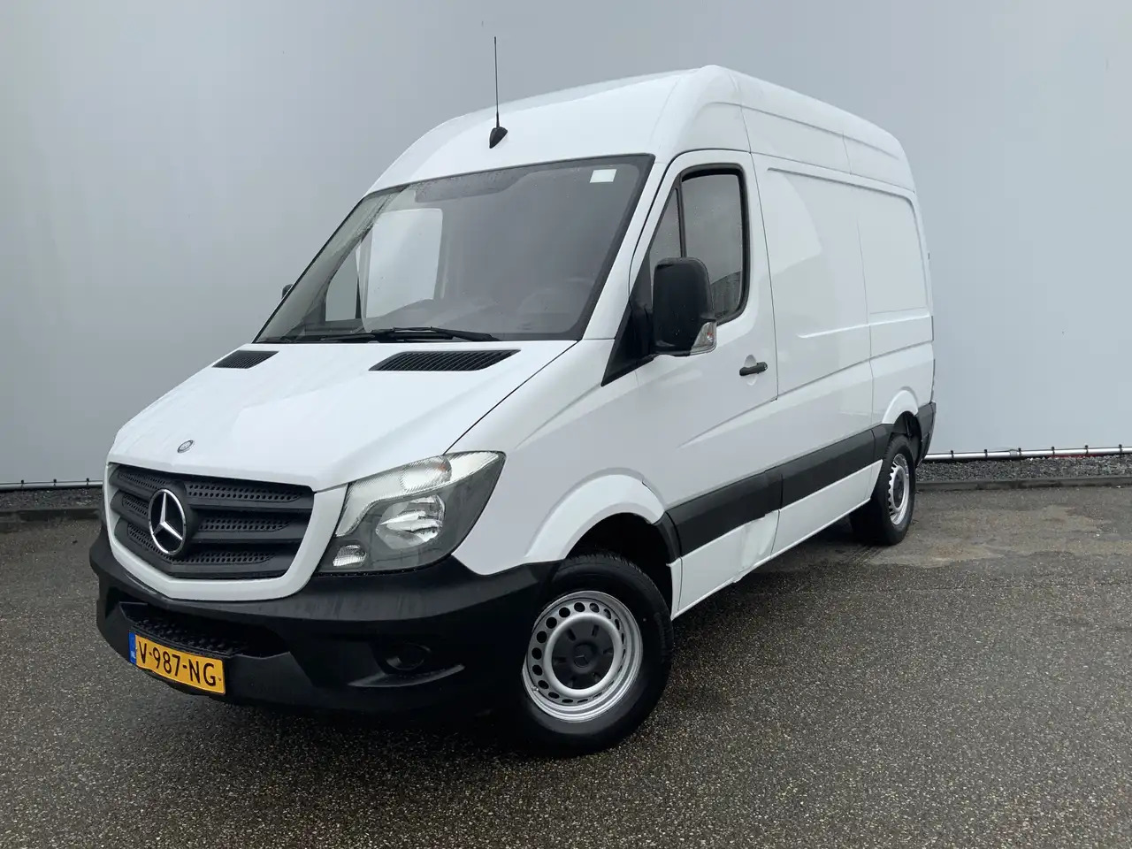 Mercedes-Benz Sprinter 313 2.2 CDI 325 L1 H2 Airco Cruise 3 Zits Trekhaak - Товарен бус: снимка 1 Mercedes-Benz Sprinter 313 2.2 CDI 325 L1 H2 Airco Cruise 3 Zits Trekhaak - Товарен бус: снимка 1