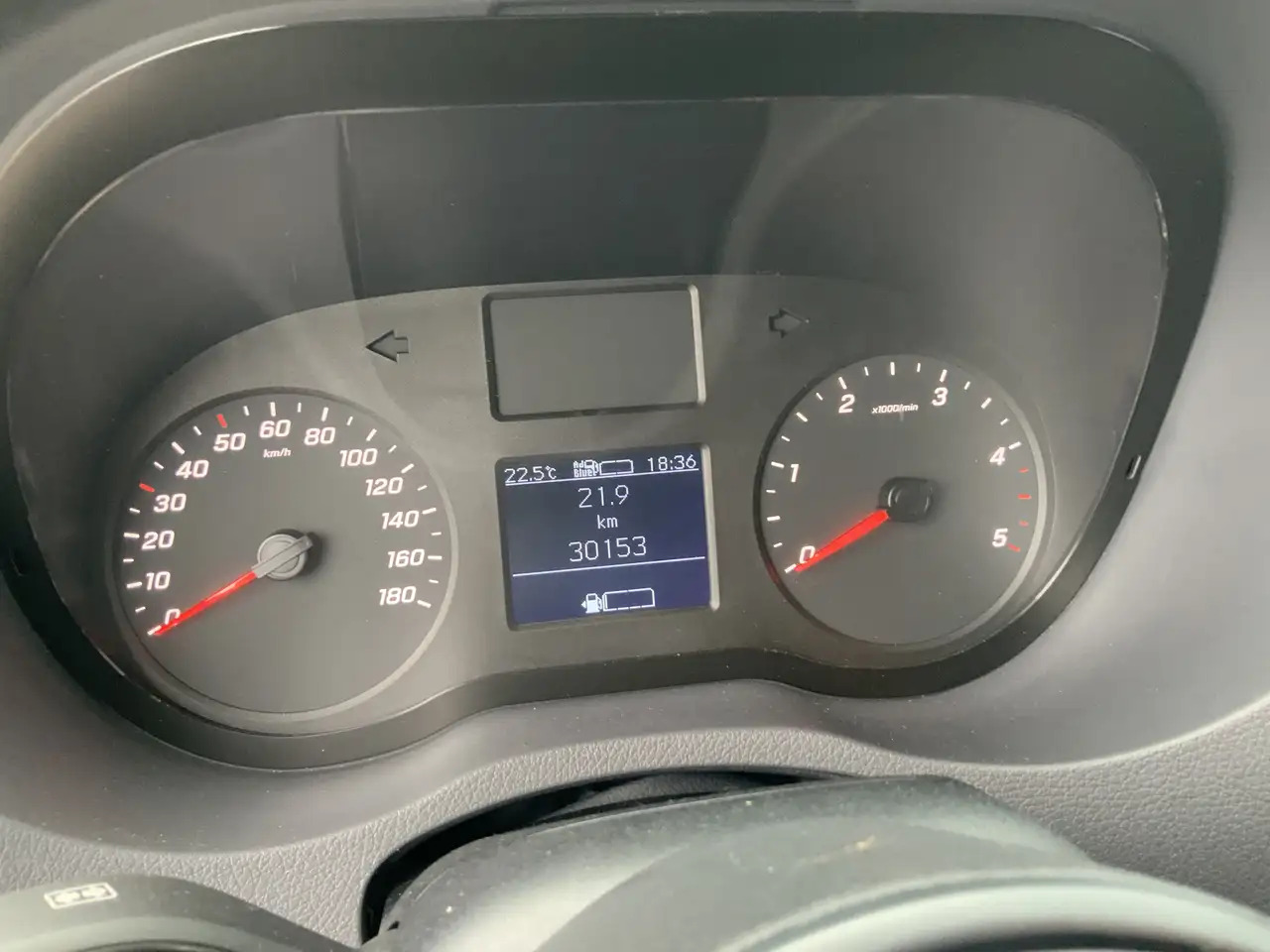 Товарен бус Mercedes-Benz Sprinter 314 2.2 CDI L2H2 Airco Camera Navi 3 Zits MBUX Sch: снимка 11