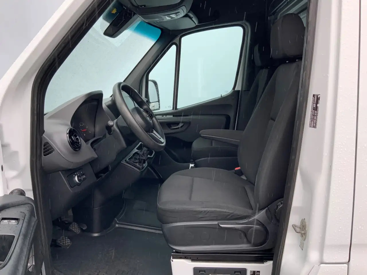 Mercedes-Benz Sprinter 316 2.2 CDI 366 L2 H2 Airco 2 Zits Euro 6 - Товарен бус: снимка 5 Mercedes-Benz Sprinter 316 2.2 CDI 366 L2 H2 Airco 2 Zits Euro 6 - Товарен бус: снимка 5
