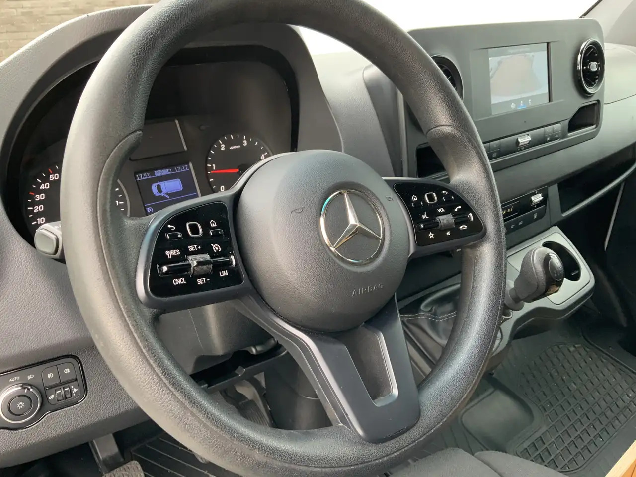 Mercedes-Benz Sprinter 316 2.2 CDI L2H2 Airco Cruise Camera Navi Trekhaak - Товарен бус: снимка 5 Mercedes-Benz Sprinter 316 2.2 CDI L2H2 Airco Cruise Camera Navi Trekhaak - Товарен бус: снимка 5