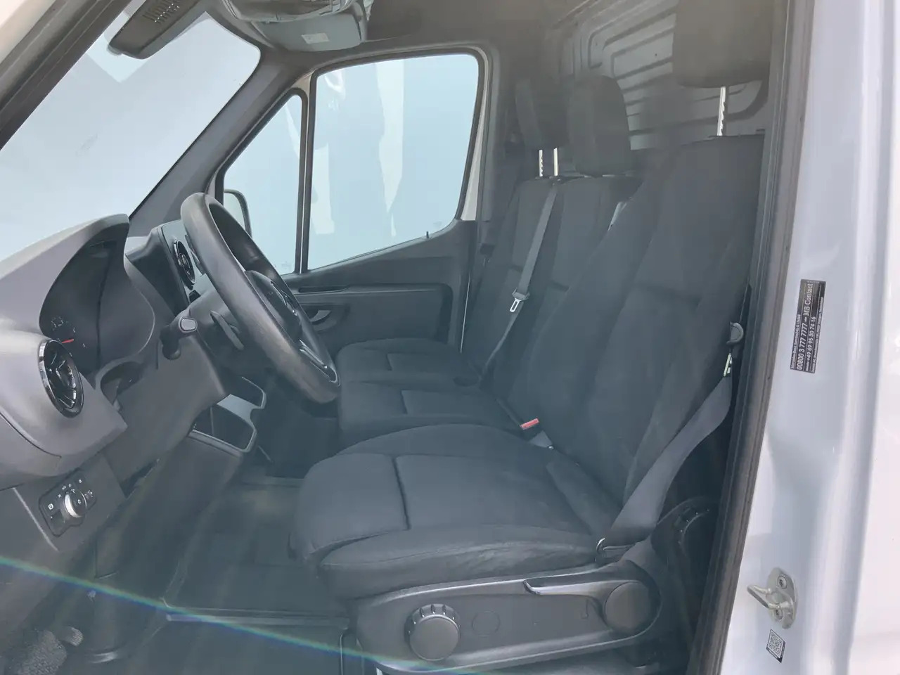 Mercedes-Benz Sprinter 316 2.2 CDI Maxi L3H2 Automaat Airco 3 Zits Navi T - Товарен бус: снимка 4 Mercedes-Benz Sprinter 316 2.2 CDI Maxi L3H2 Automaat Airco 3 Zits Navi T - Товарен бус: снимка 4