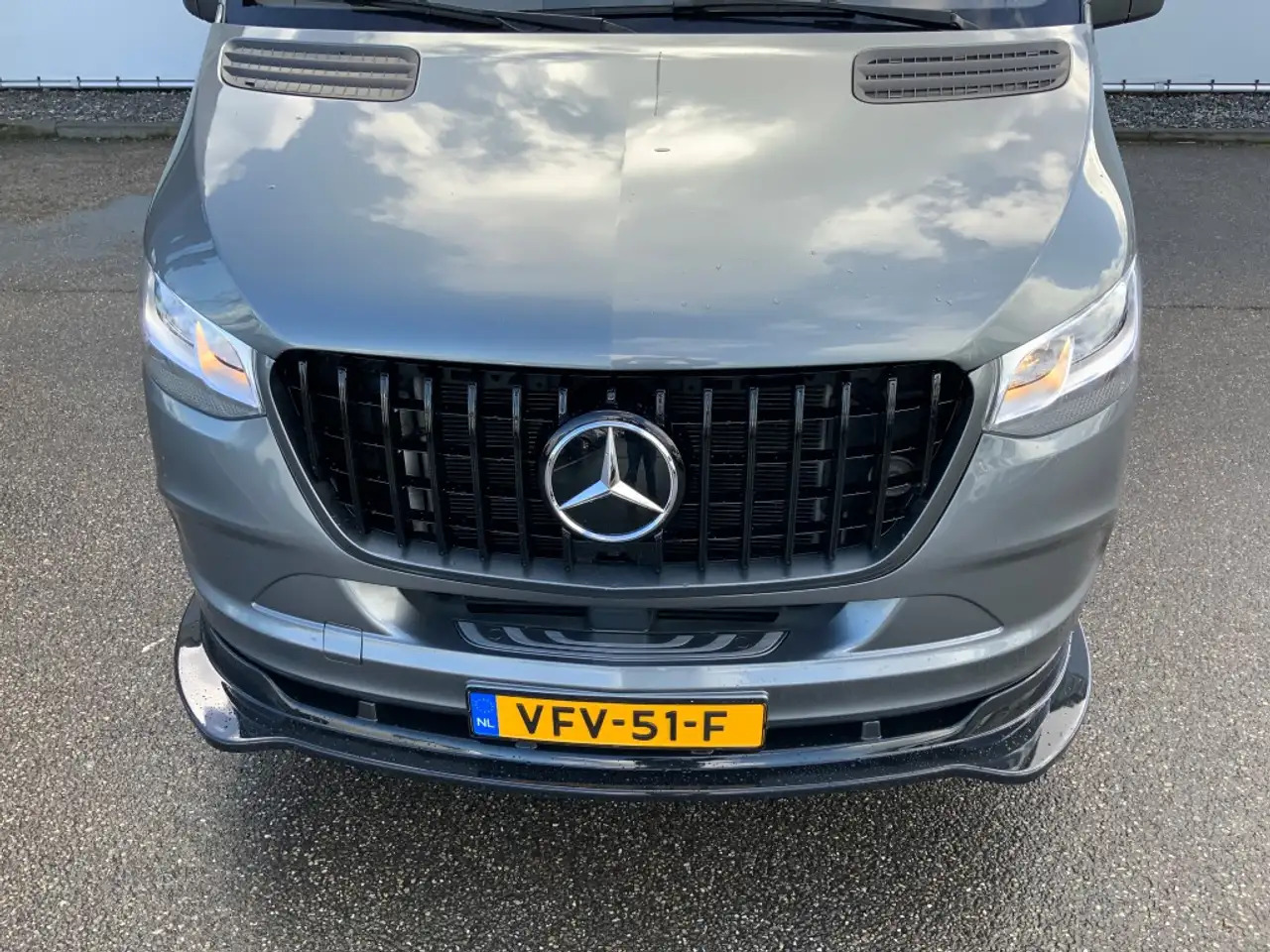 Mercedes-Benz Sprinter 319 3.0 CDI Autom.L2H2 Airco Cruise 3 Zits MBux 10 - Товарен бус: снимка 4 Mercedes-Benz Sprinter 319 3.0 CDI Autom.L2H2 Airco Cruise 3 Zits MBux 10 - Товарен бус: снимка 4