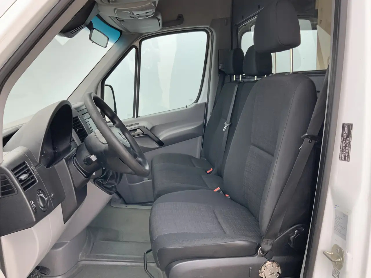 Mercedes-Benz Sprinter 516 2.2 CDI 366 L2H2 Camera Trekhaak 3500 kg Dub L - Товарен бус: снимка 5 Mercedes-Benz Sprinter 516 2.2 CDI 366 L2H2 Camera Trekhaak 3500 kg Dub L - Товарен бус: снимка 5