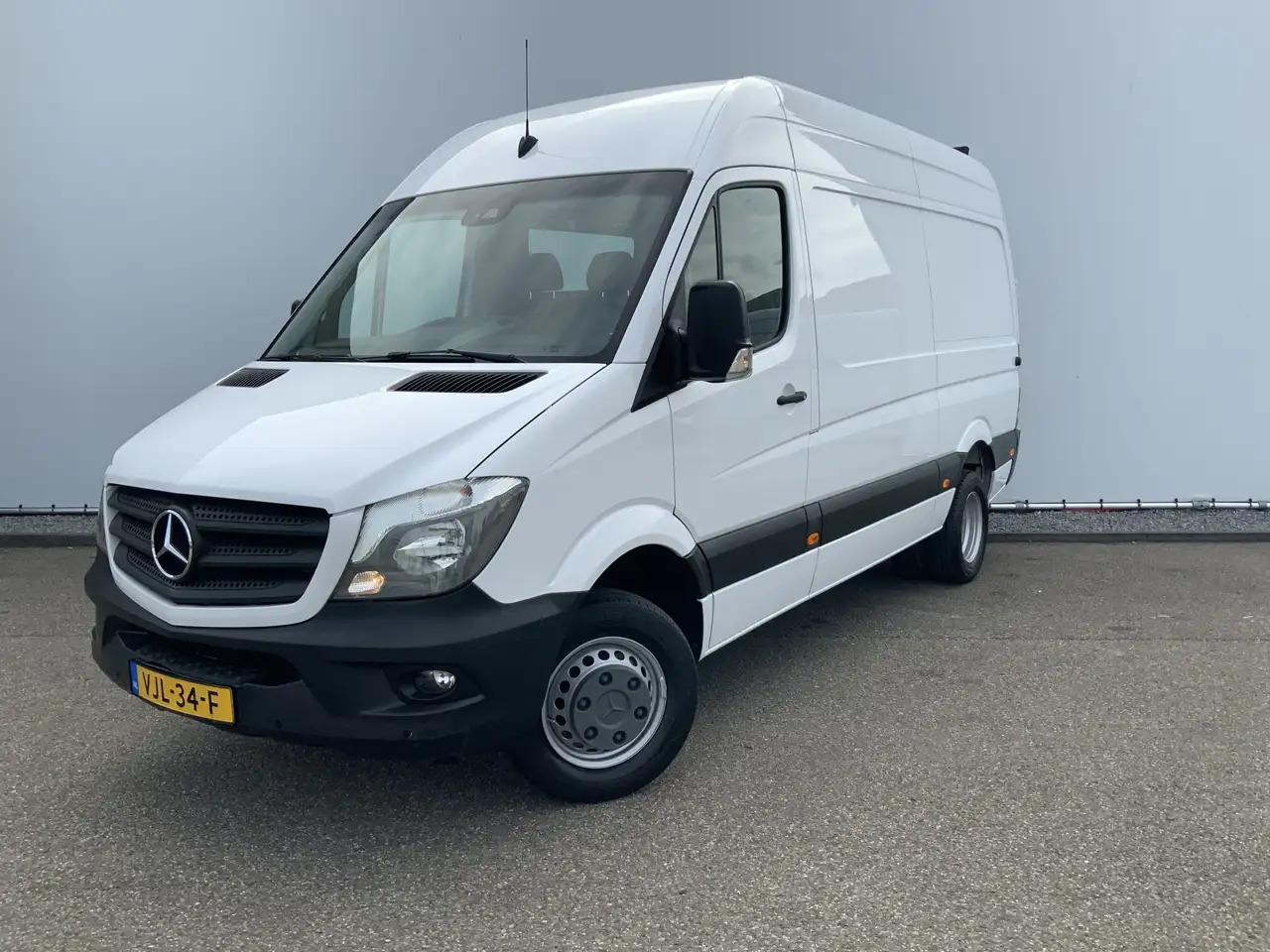 Mercedes-Benz Sprinter 516 2.2 CDI 366 L2H2 Camera Trekhaak 3500 kg Dub L - Товарен бус: снимка 1 Mercedes-Benz Sprinter 516 2.2 CDI 366 L2H2 Camera Trekhaak 3500 kg Dub L - Товарен бус: снимка 1