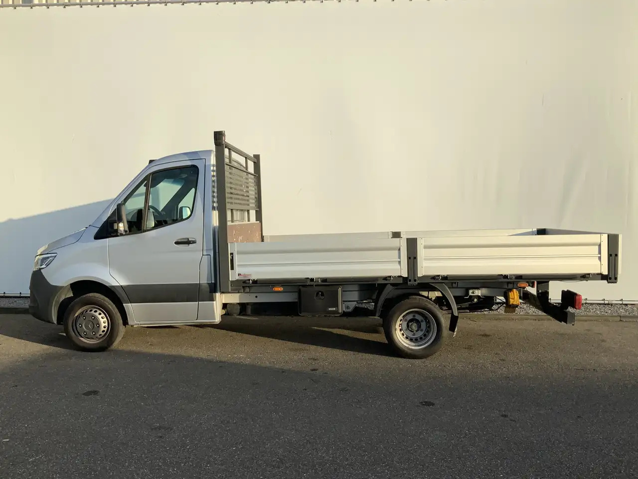 Mercedes-Benz Sprinter 519 1.9 CDI L2 RWD Pick Up Automaat Airco Cruise N - Бордови бус: снимка 4 Mercedes-Benz Sprinter 519 1.9 CDI L2 RWD Pick Up Automaat Airco Cruise N - Бордови бус: снимка 4