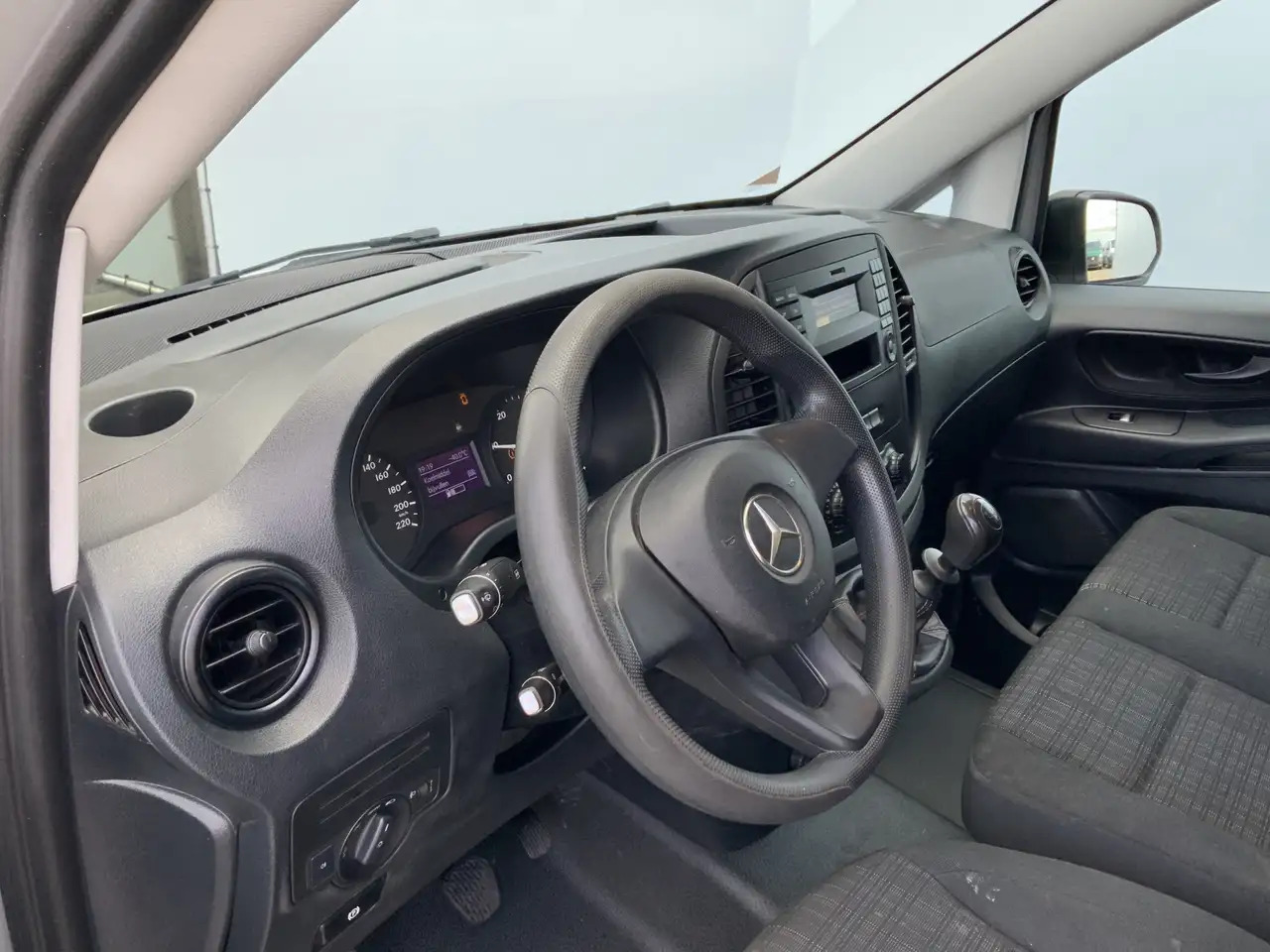 Mercedes-Benz Vito 109 CDI Functional Lang Airco Cruise 3 Zits Trekha - Малък ван: снимка 5 Mercedes-Benz Vito 109 CDI Functional Lang Airco Cruise 3 Zits Trekha - Малък ван: снимка 5
