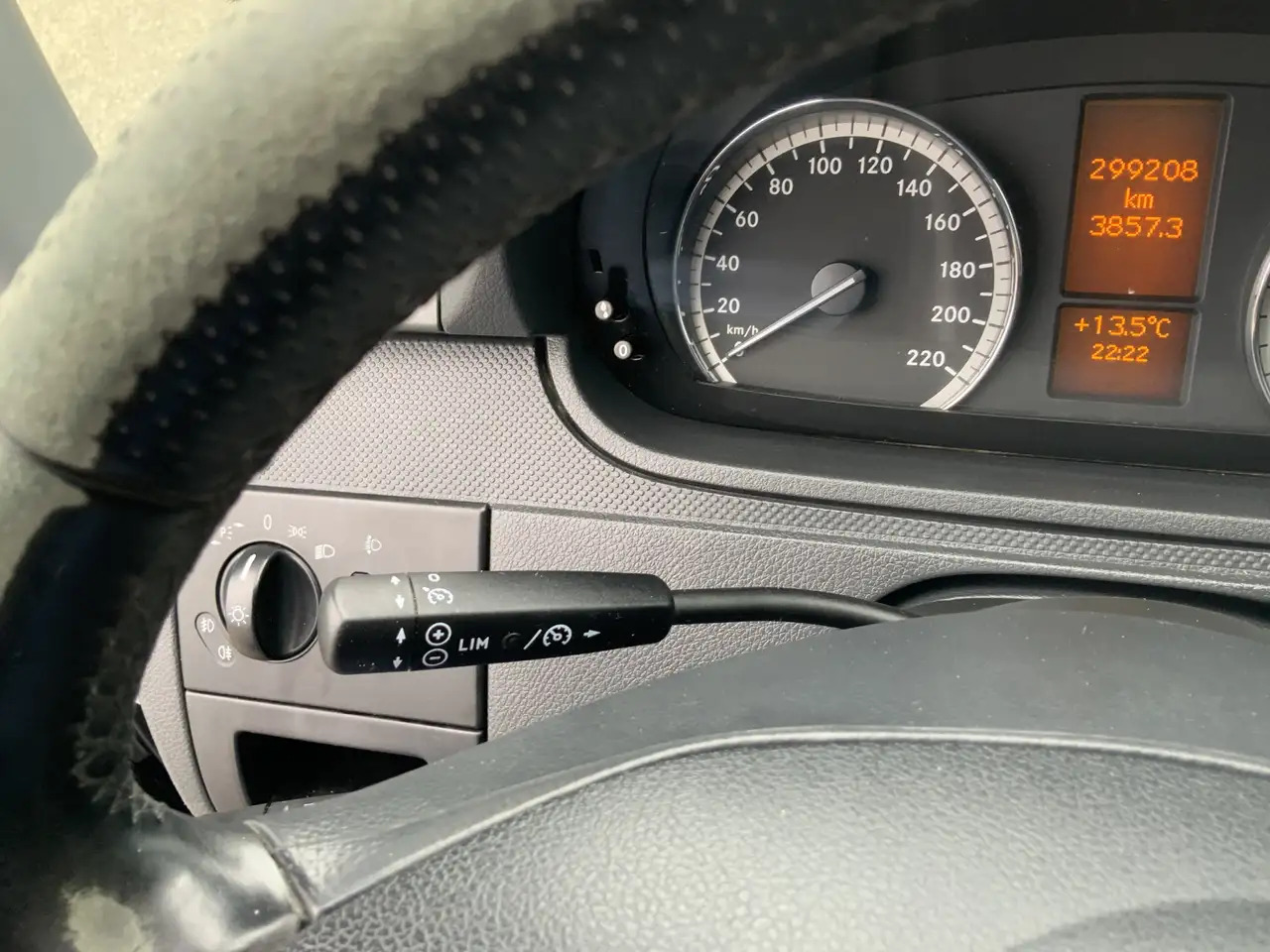 Mercedes-Benz Vito 110 CDI 320 Lang Airco Cruise Trekhaak 2000 kg Eur - Товарен бус: снимка 5 Mercedes-Benz Vito 110 CDI 320 Lang Airco Cruise Trekhaak 2000 kg Eur - Товарен бус: снимка 5