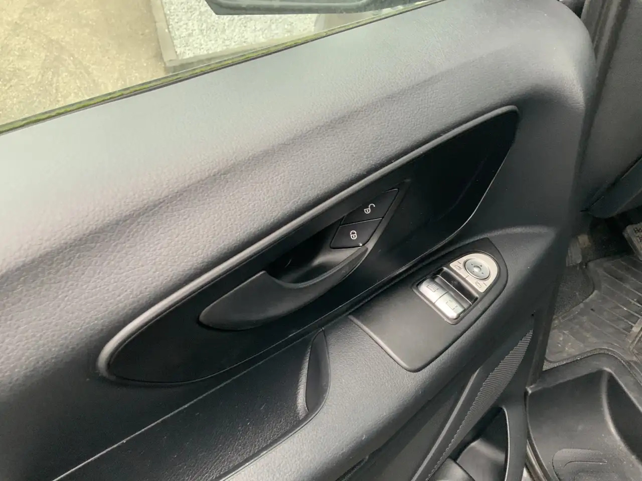 Mercedes-Benz Vito 114 CDI Lang L2 H1 3 Zits Airco Cruise Euro 5 - Малък ван: снимка 5 Mercedes-Benz Vito 114 CDI Lang L2 H1 3 Zits Airco Cruise Euro 5 - Малък ван: снимка 5