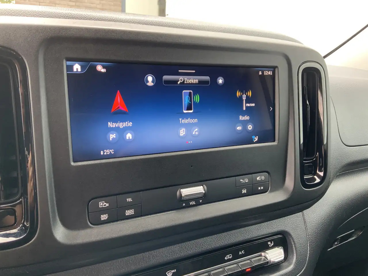 Товарен бус Mercedes-Benz Vito 116 CDI L3 Pro Maxi Automaat 3 Zits Airco Cruise M: снимка 10 Товарен бус Mercedes-Benz Vito 116 CDI L3 Pro Maxi Automaat 3 Zits Airco Cruise M: снимка 10