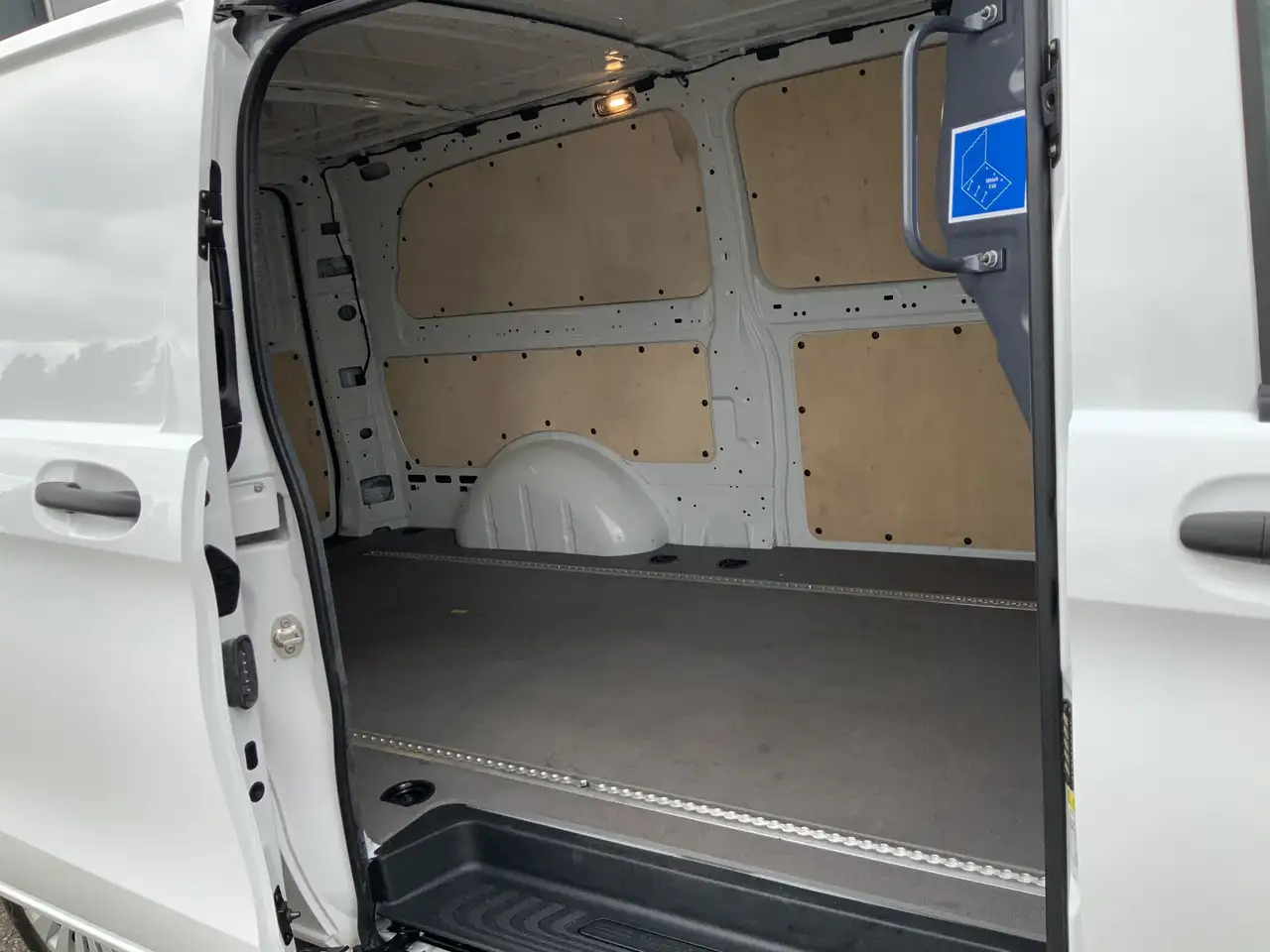 Товарен бус Mercedes-Benz Vito 116 CDI L3 Pro Maxi Automaat 3 Zits Airco Cruise M: снимка 28 Товарен бус Mercedes-Benz Vito 116 CDI L3 Pro Maxi Automaat 3 Zits Airco Cruise M: снимка 28