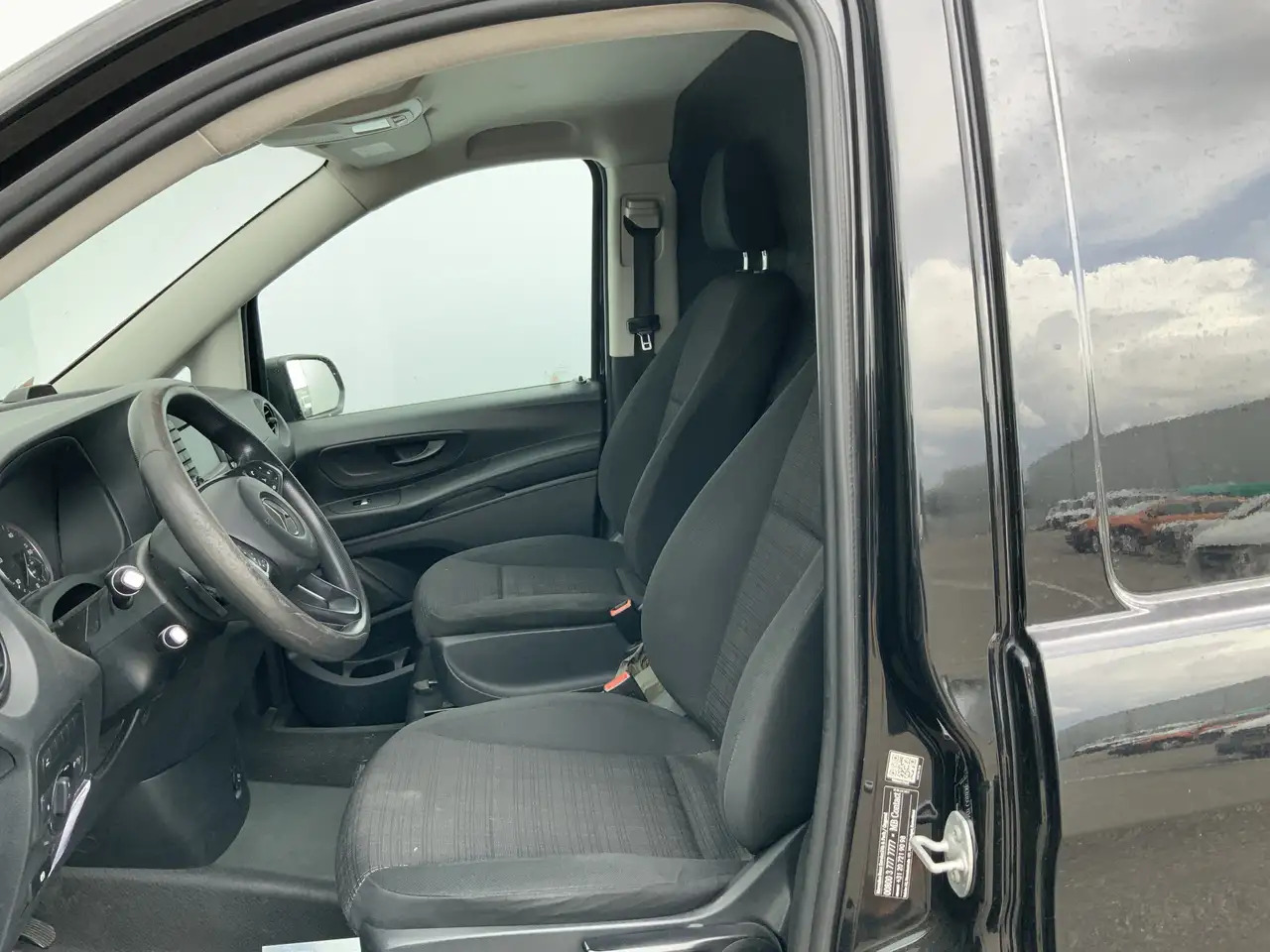 Mercedes-Benz Vito 116 CDI Lang Automaat Airco Cruise Camera Navi Sid - Товарен бус: снимка 5 Mercedes-Benz Vito 116 CDI Lang Automaat Airco Cruise Camera Navi Sid - Товарен бус: снимка 5