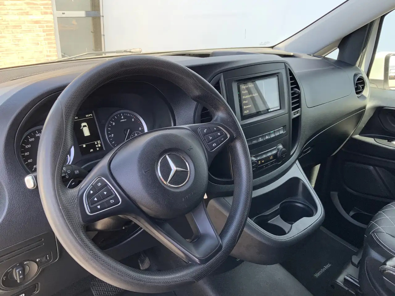 Товарен бус Mercedes-Benz Vito Tourer XL 114 CDI Autom. Airco Cruise Camera Alu V: снимка 6