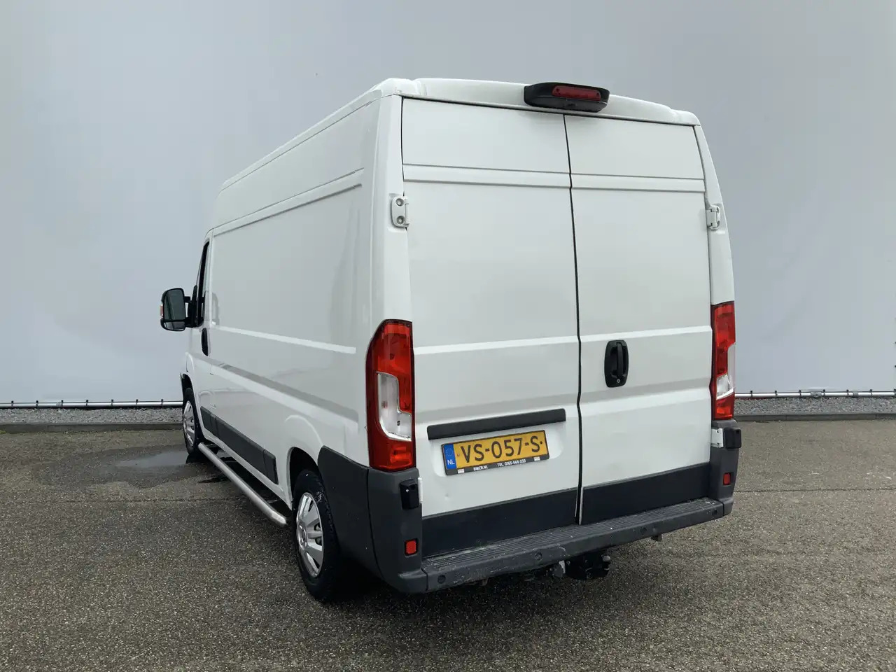 Peugeot Boxer 330 2.2 HDI L2H2 Première Airco Cruise Camera side - Товарен бус: снимка 3 Peugeot Boxer 330 2.2 HDI L2H2 Première Airco Cruise Camera side - Товарен бус: снимка 3