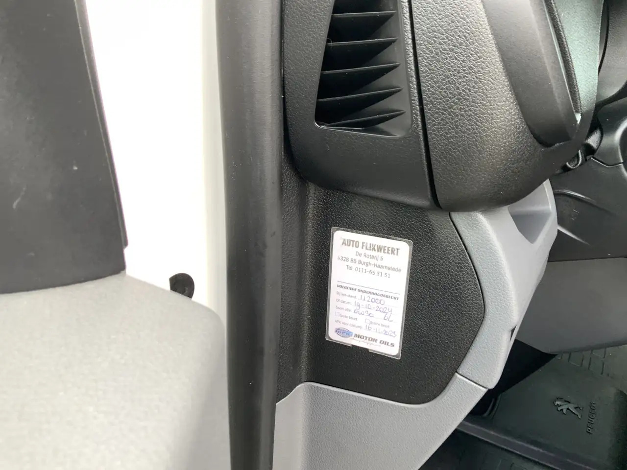 Товарен бус Peugeot Expert 227C 2.0 BlueHDI 150 Premium Pack Airco Cruise Cam: снимка 9