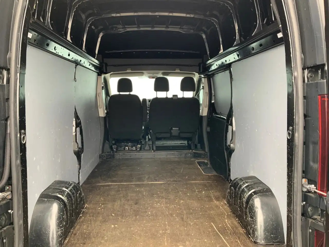Товарен бус Renault Trafic 1.6 dCi T29 L2H2 Comfort Energy Airco Cruise 3 Zit: снимка 13