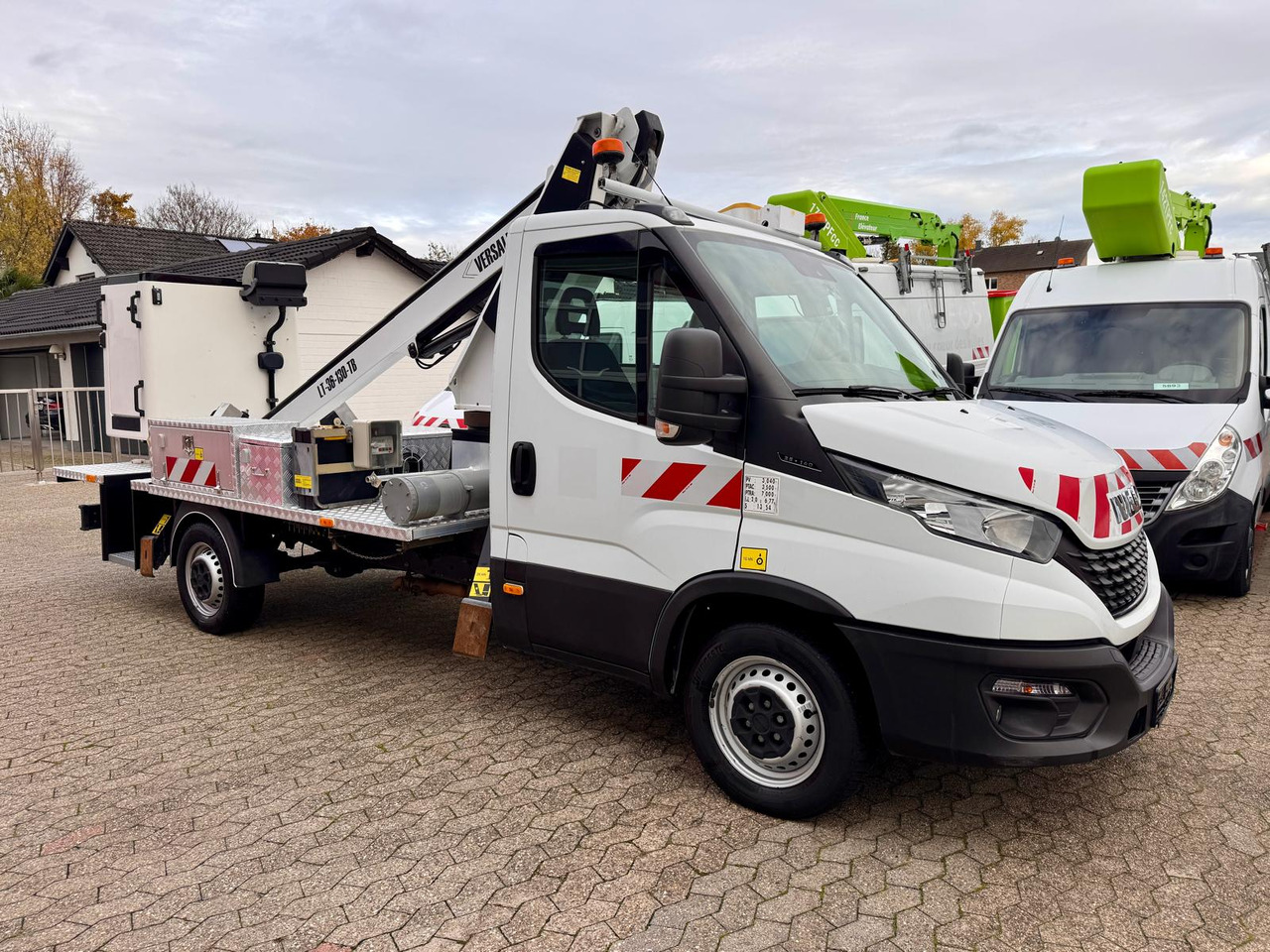 IVECO Daily 35S14 Arbeitsbühne Time France LT 36-130-TB EURO 6D - Работна площадка: снимка 3 IVECO Daily 35S14 Arbeitsbühne Time France LT 36-130-TB EURO 6D - Работна площадка: снимка 3